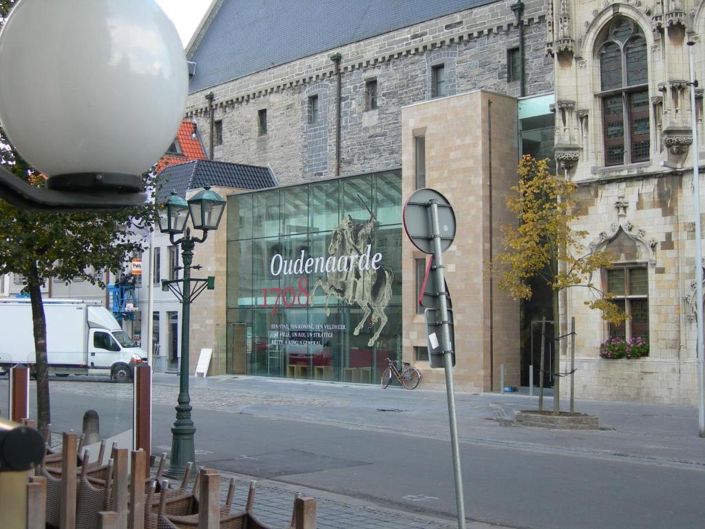 Hotel La Pomme D'Or Oudenaarde Pokój zdjęcie